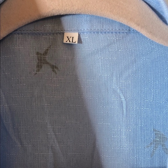 NWOT Sky Blue Bird Print Women's Button Down Shirt - Picture 2 of 4